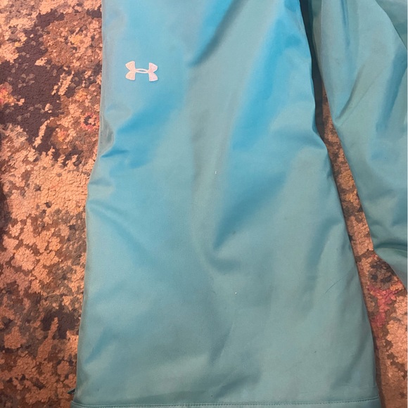 Under Armour Snowpants — Womans Medium - Picture 10 of 10